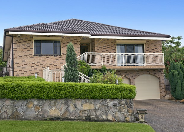 9 Northbrook Place, Illawong NSW 2234