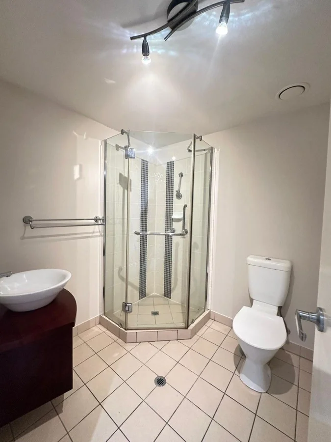 Additional image 14 of ID:21173547/29-33 Springfield Crescent, Manoora QLD 4870