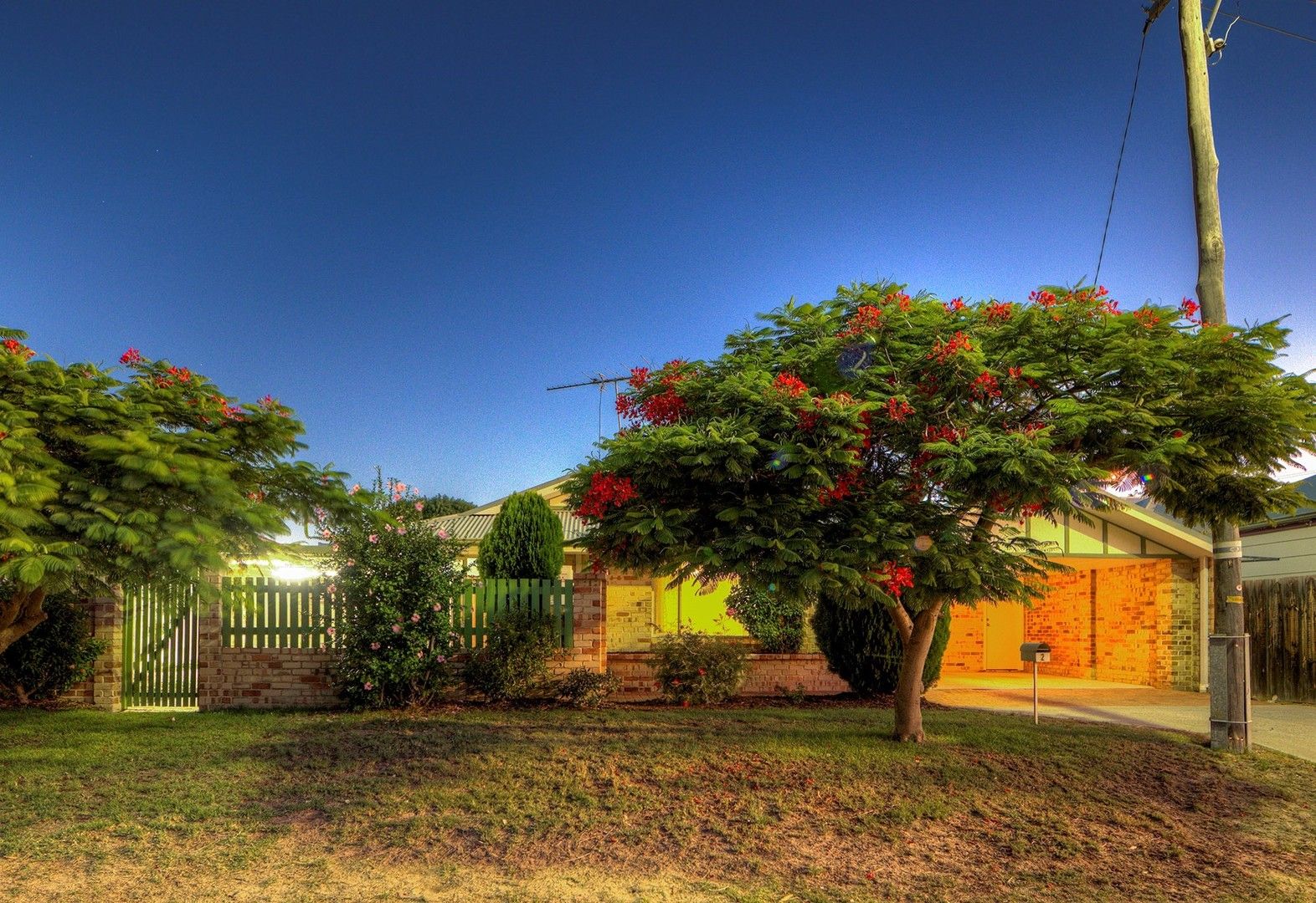 3 bedrooms House in 2 Wellington Parade YOKINE WA, 6060