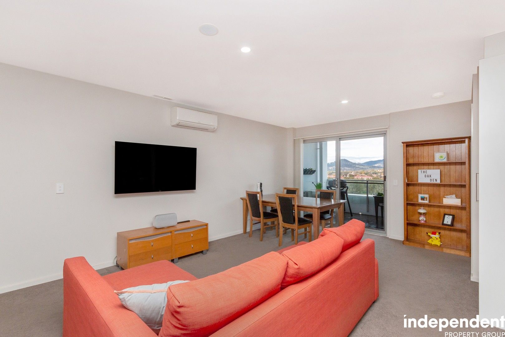 2 bedrooms Apartment / Unit / Flat in 166/35 Oakden Street GREENWAY ACT, 2900