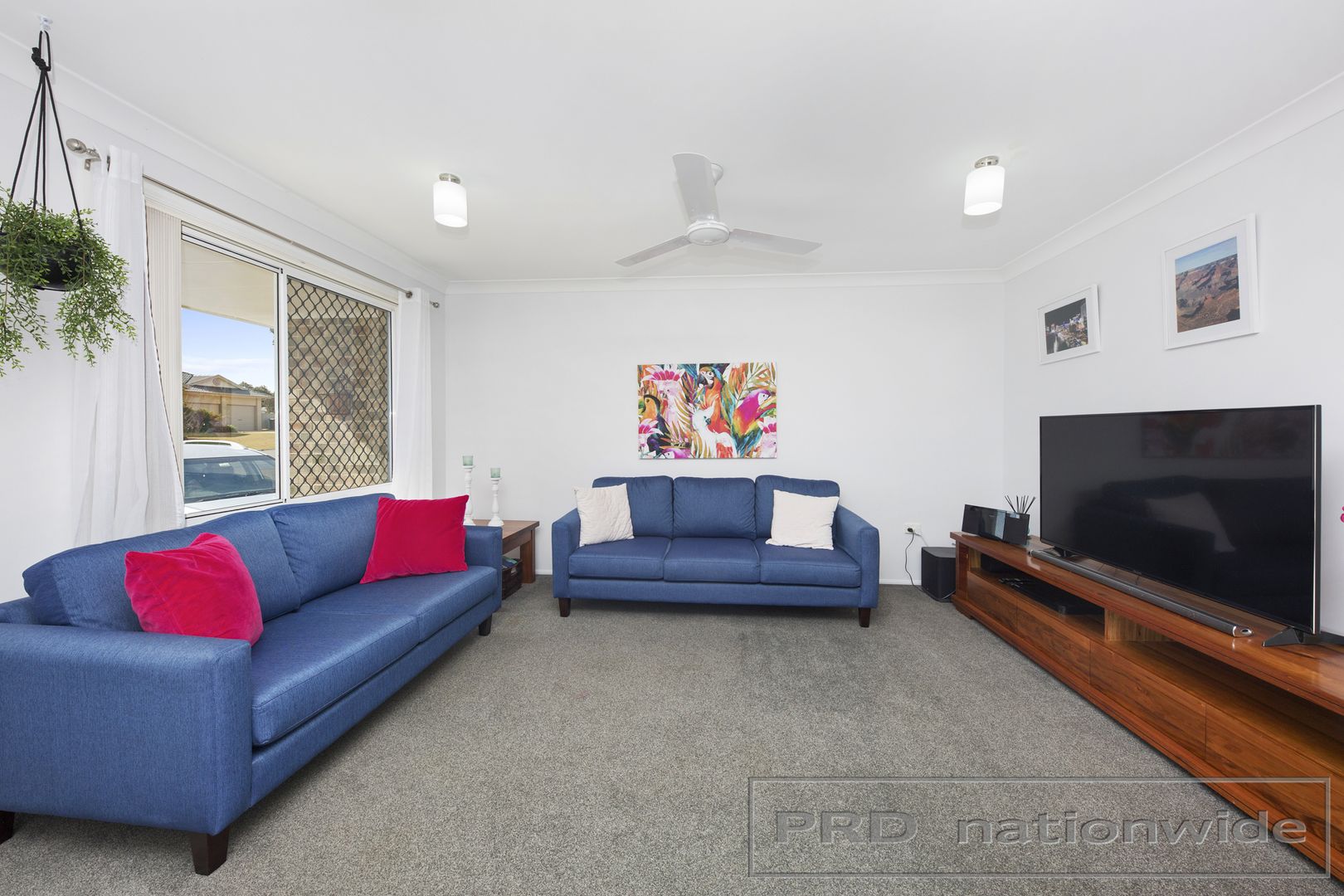 24 Galway Bay Drive, Ashtonfield NSW 2323, Image 2