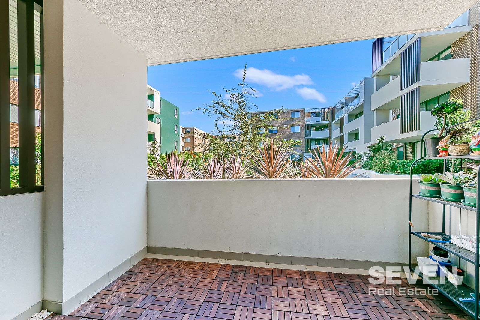 2 bedrooms Apartment / Unit / Flat in 3/9D Terry Road ROUSE HILL NSW, 2155