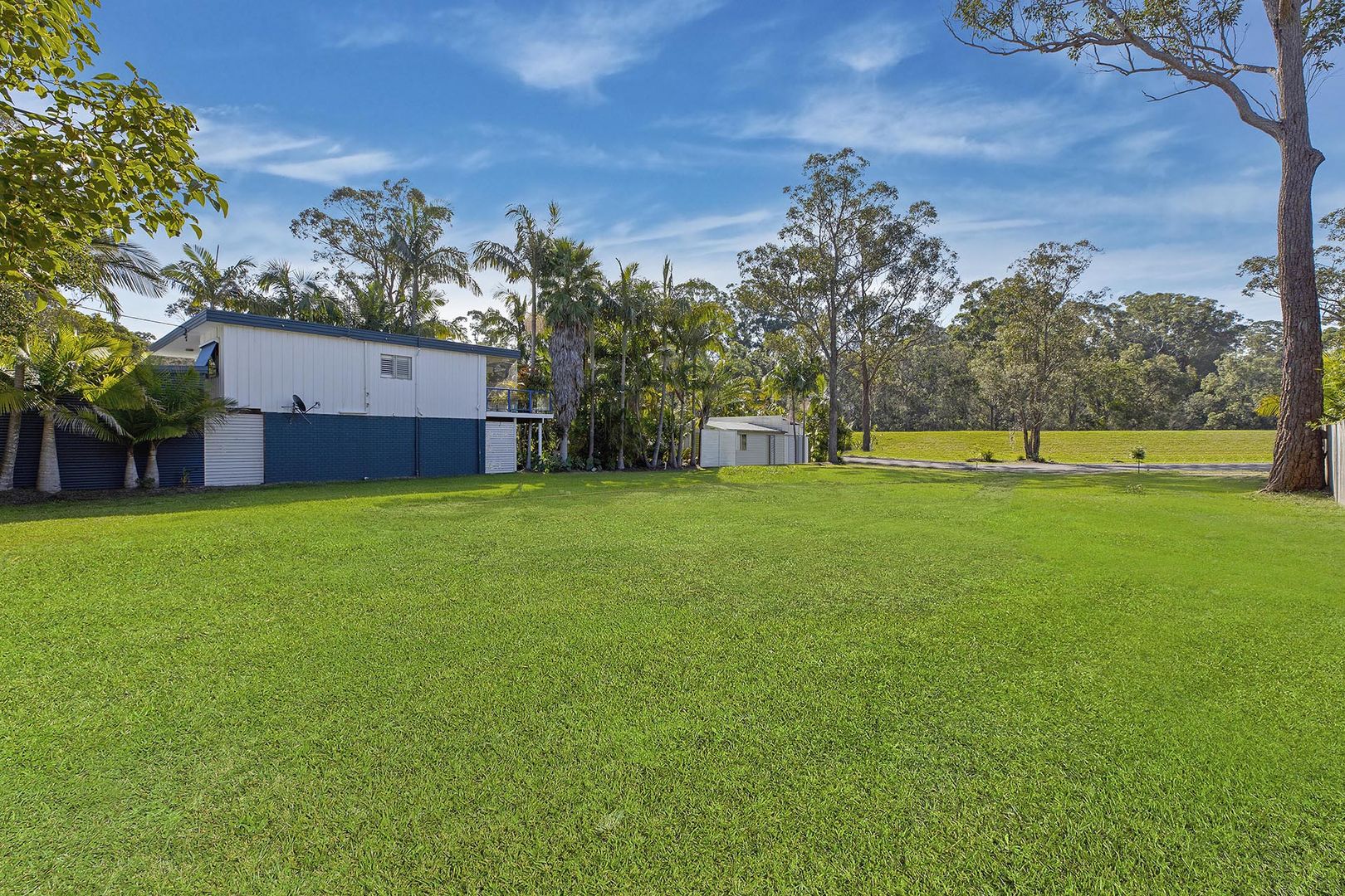 8 Winani Road, Erina NSW 2250, Image 2