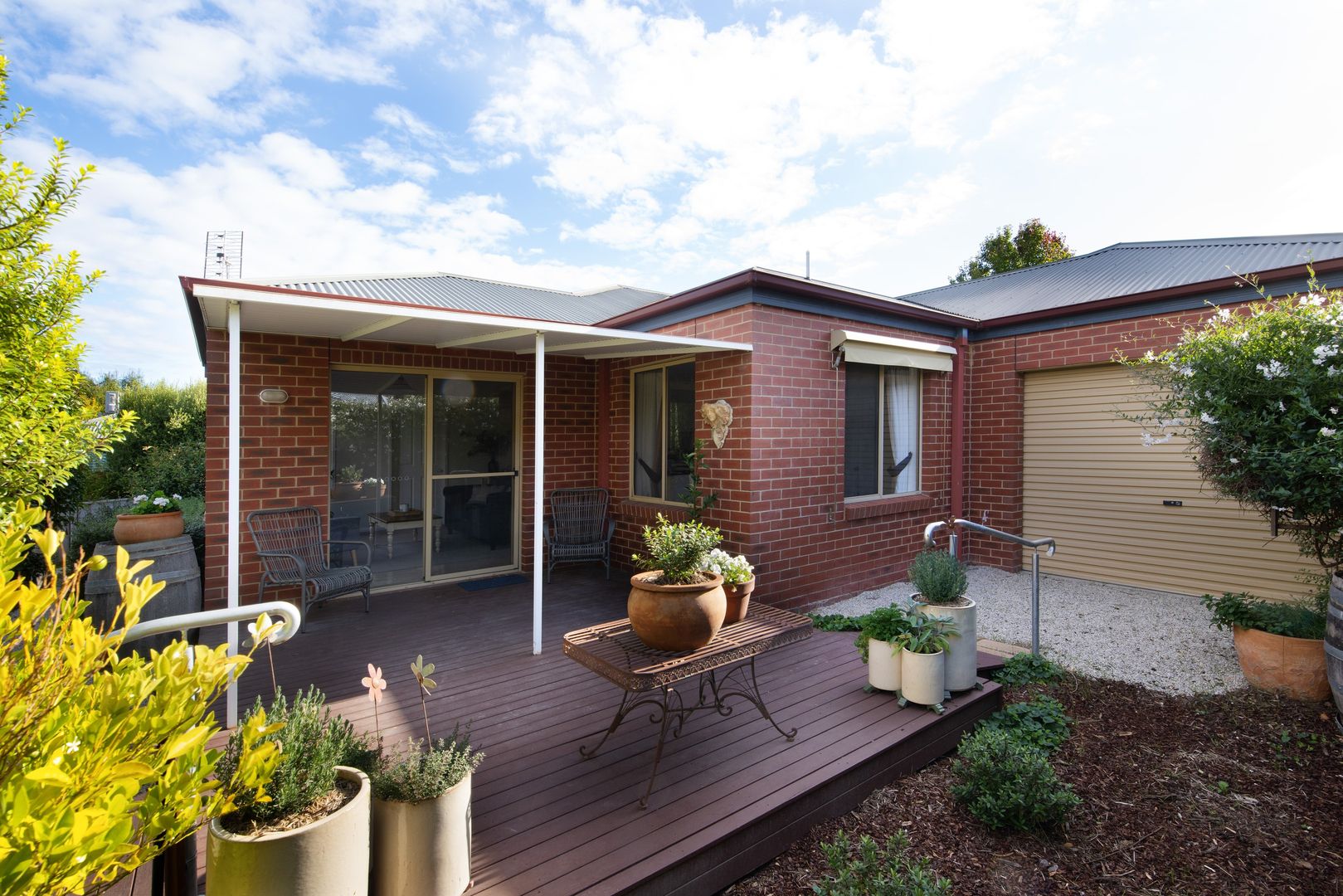 1 Kulindi Court, McKenzie Hill VIC 3451, Image 2