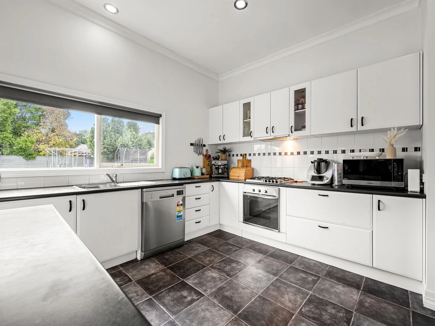 Additional image 12 of 20 Eversley Street, Hamilton VIC 3300