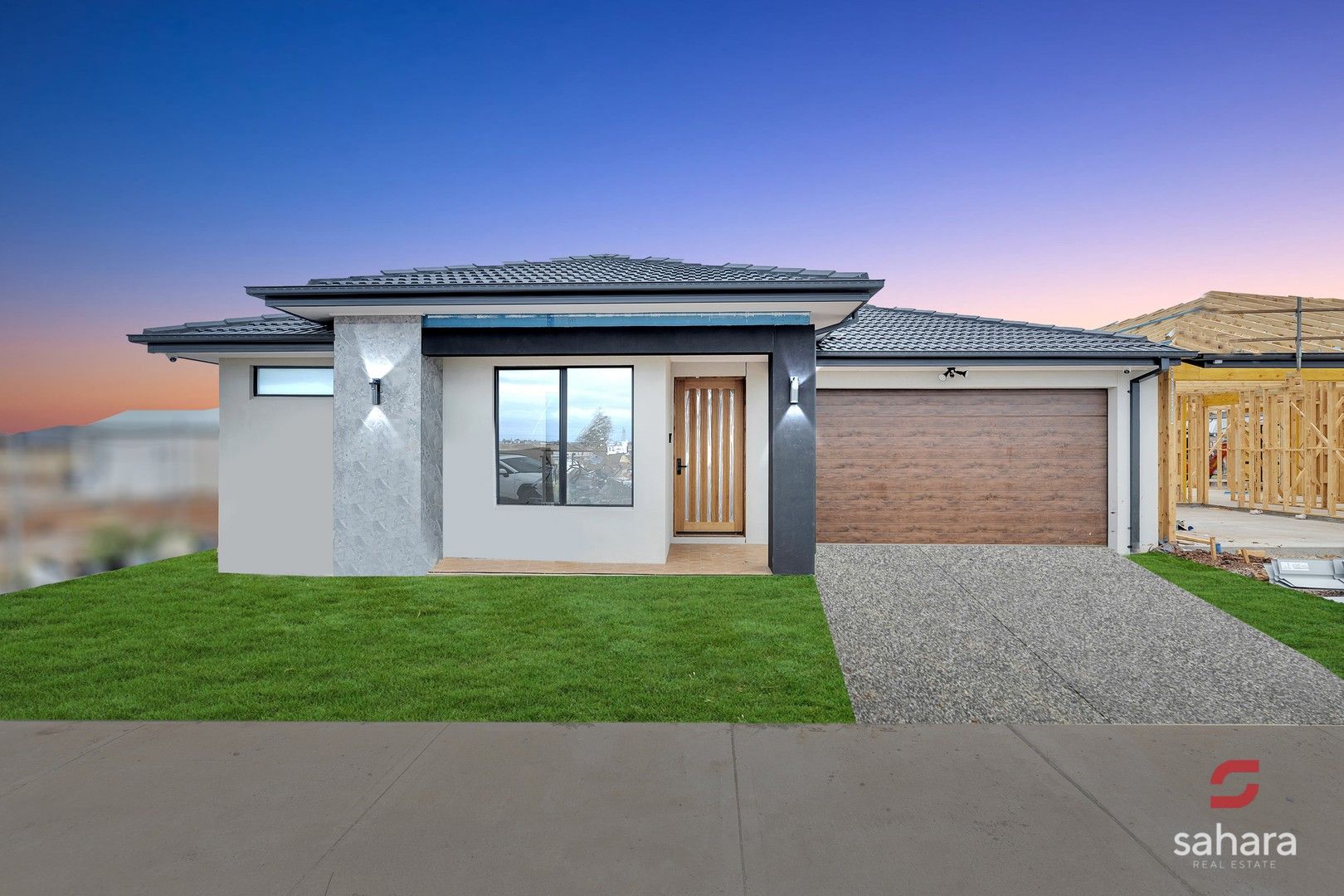 4 bedrooms House in 16 Prunus Crescent FRASER RISE VIC, 3336