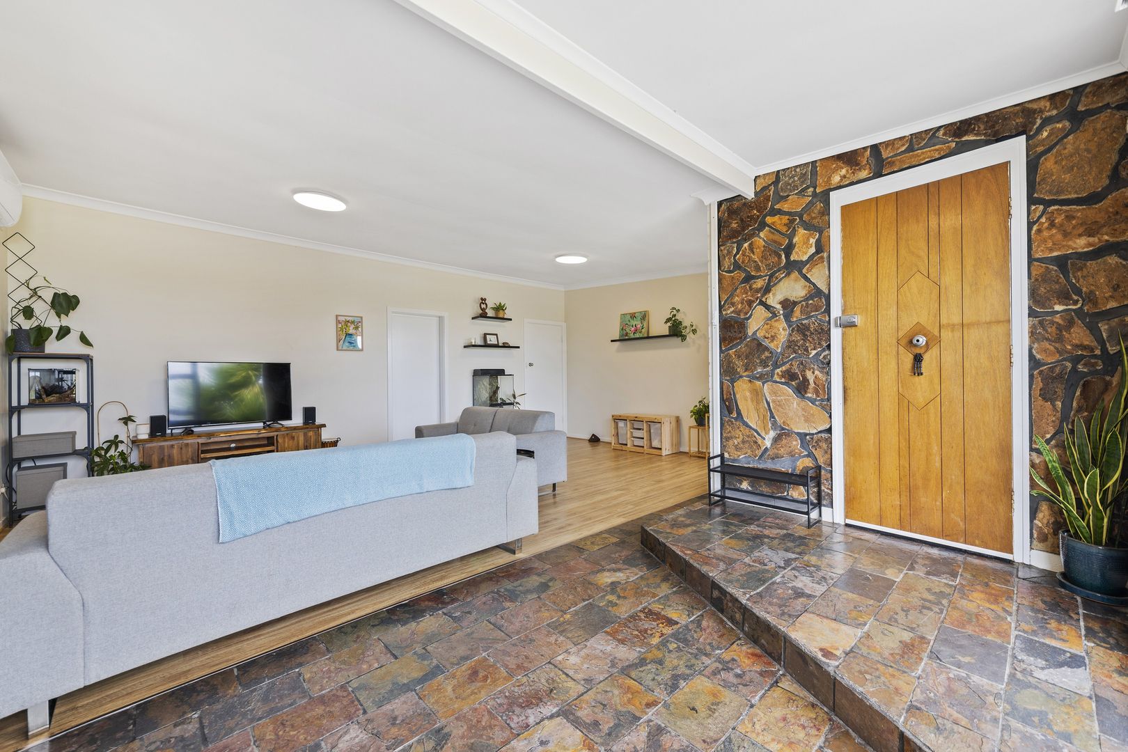 37 Symonds Crescent, Modbury North SA 5092, Image 1