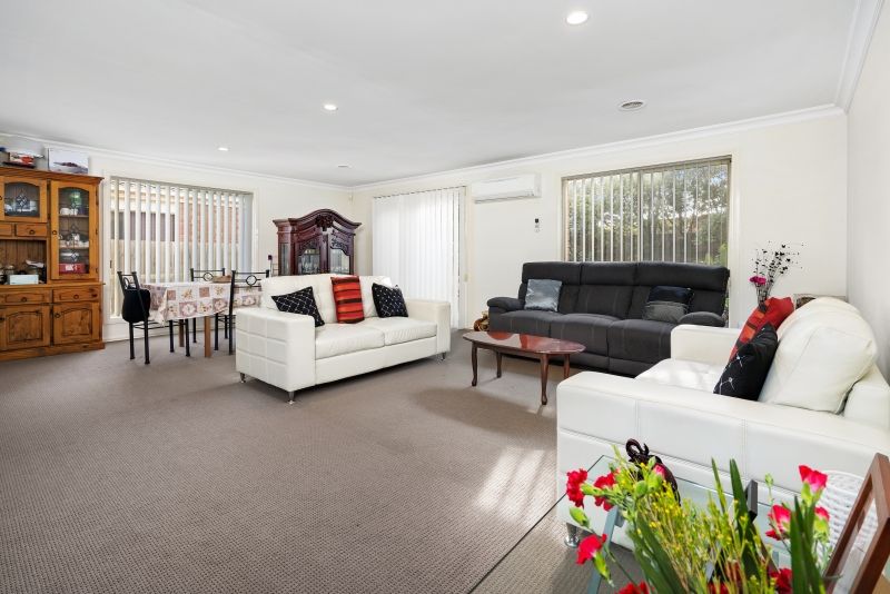 5 Emerald Terrace, Werribee VIC 3030, Image 1