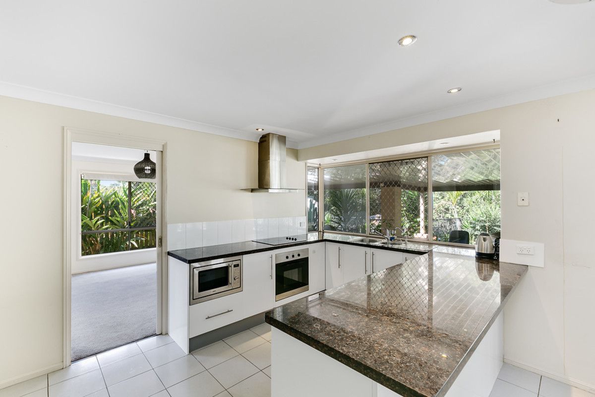 193 Dugandan Street, Nerang QLD 4211, Image 2