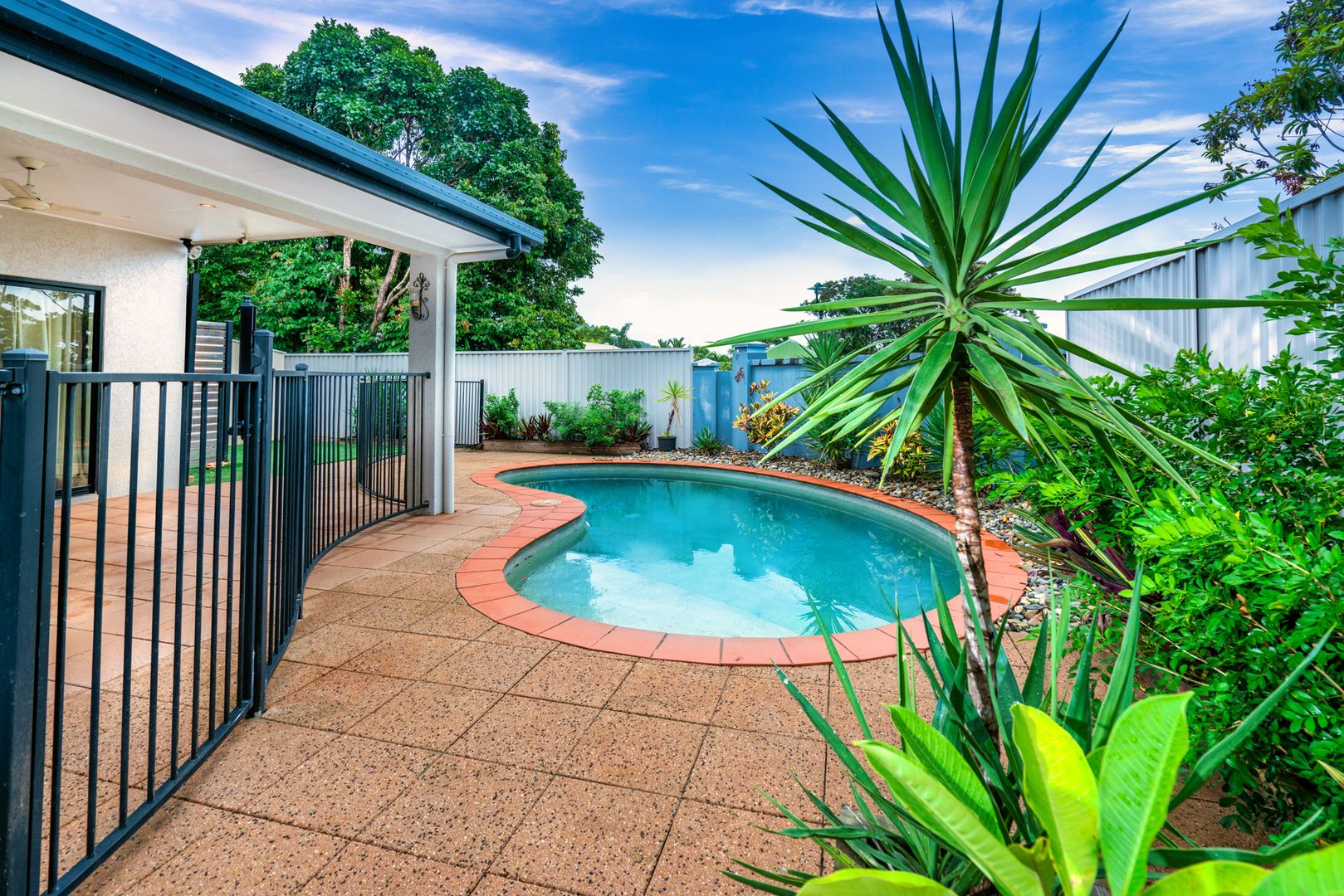 27 Archer Close, Mount Sheridan Property History & Address Research