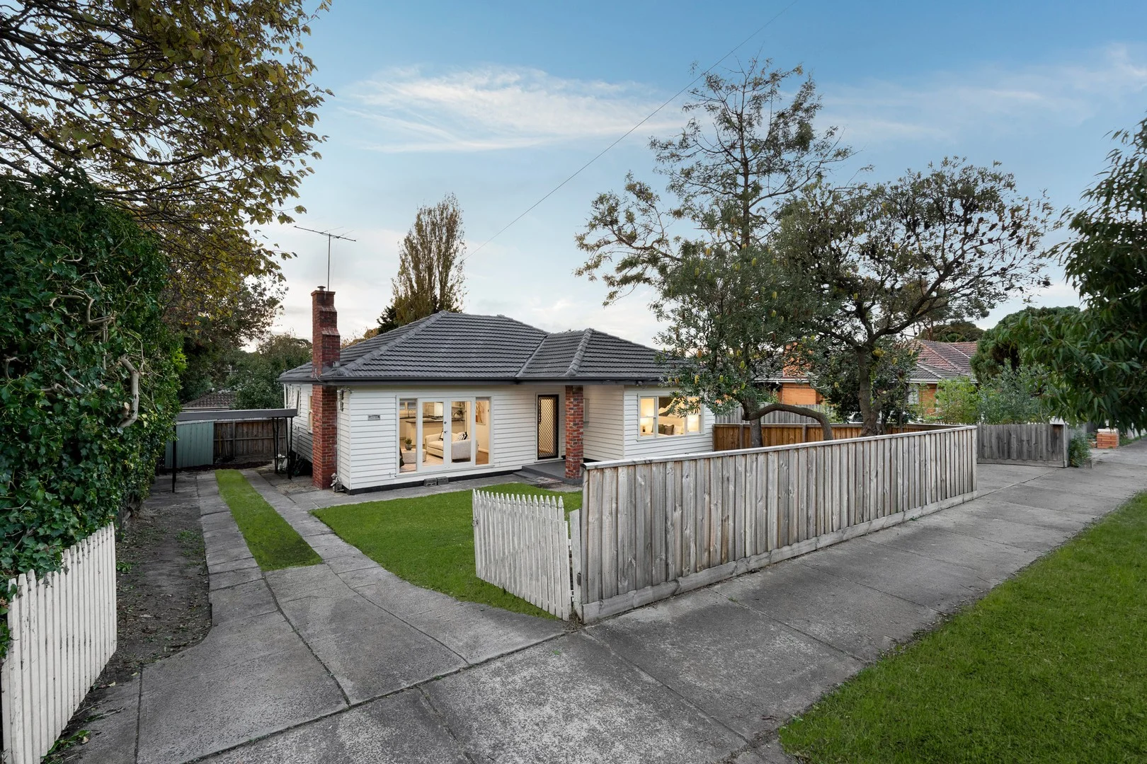 Primary image of 6 Johnston Street, Burwood VIC 3125
