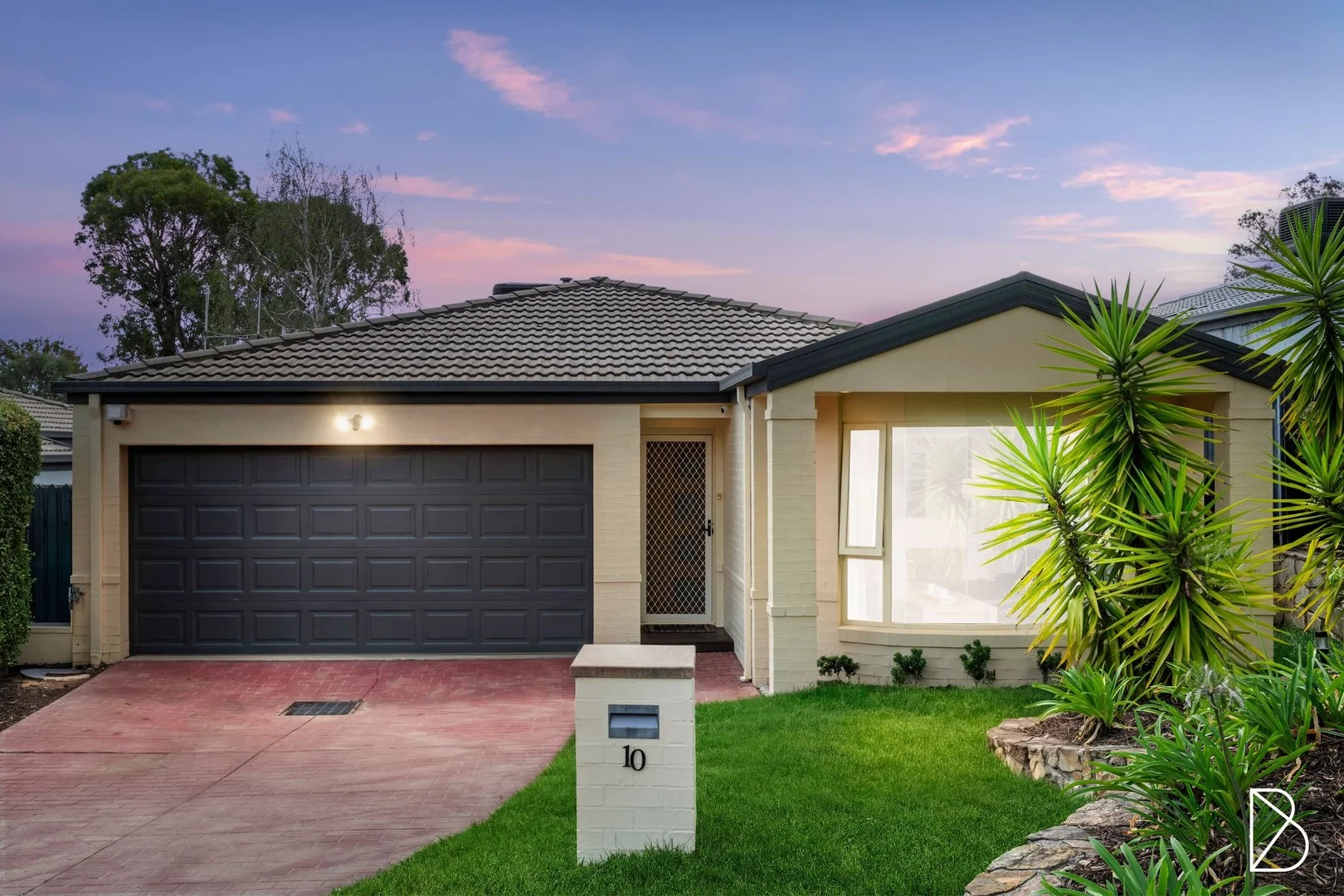 10 Lind Close, Fraser ACT 2615