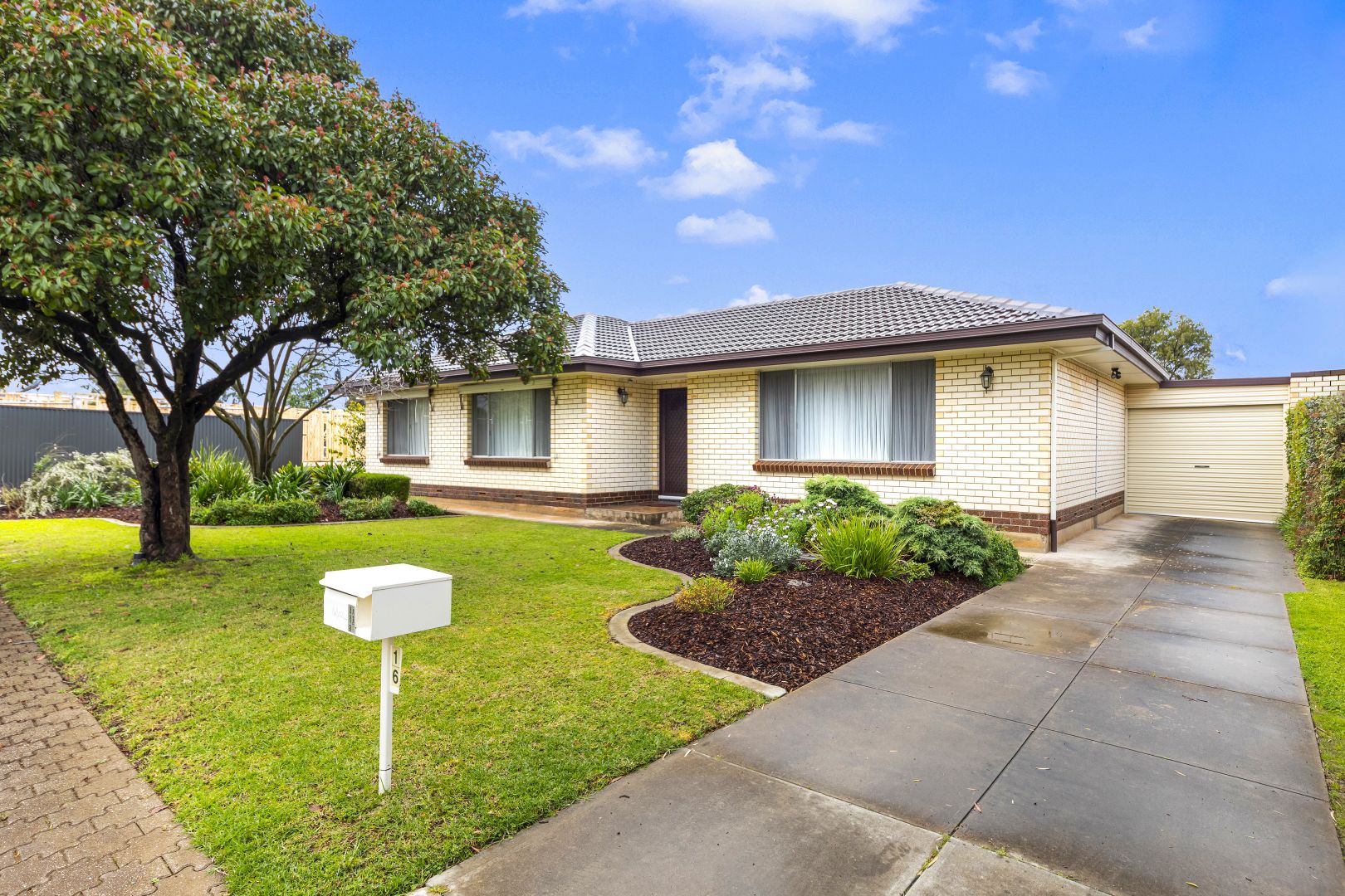 16 Jennifer Terrace, Parafield Gardens SA 5107, Image 1