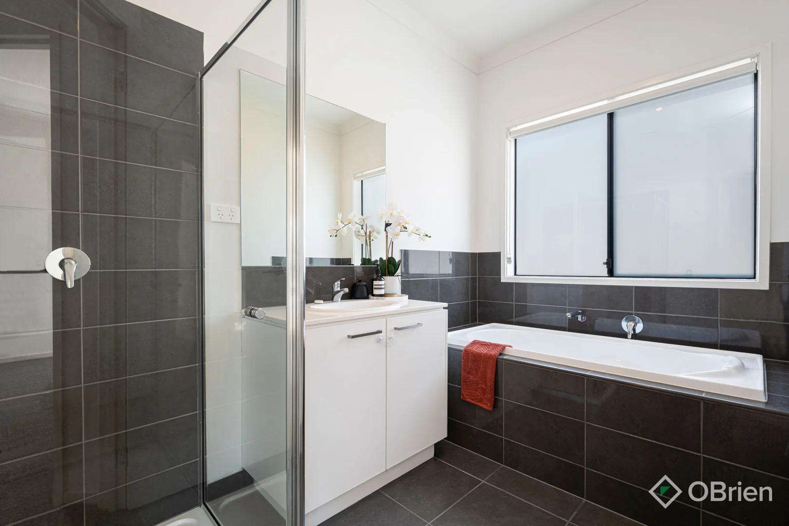 Additional image 11 of 107 Lineham Drive, Cranbourne East VIC 3977