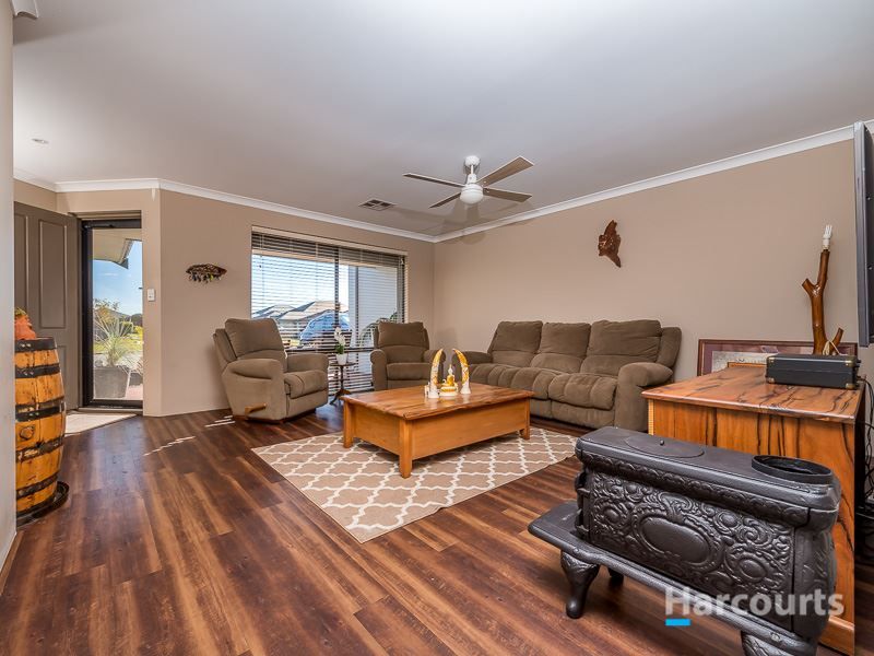 29 Galileo Avenue, Tapping WA 6065, Image 2