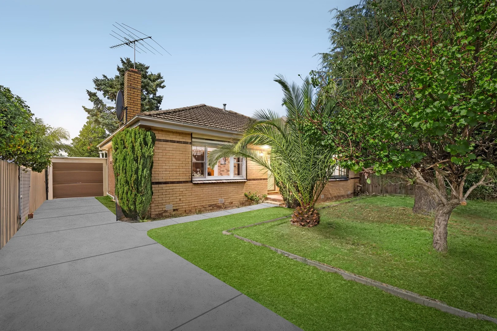 Primary image of 30 Scotsburn Avenue, Clayton VIC 3168