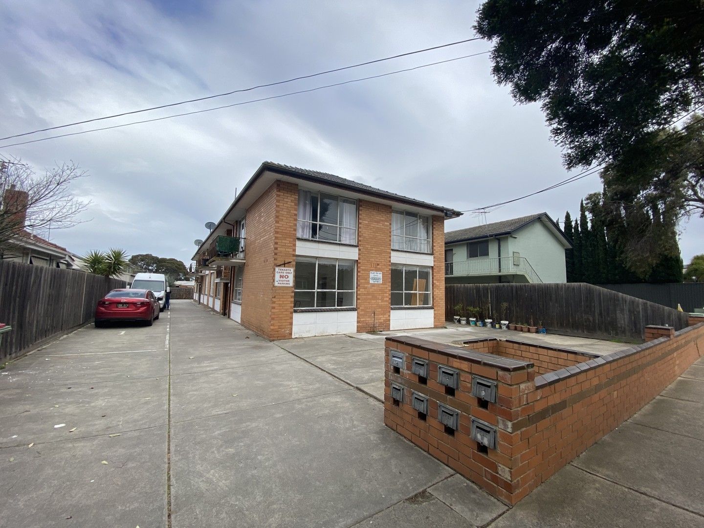 2 bedrooms Apartment / Unit / Flat in 3/1 Hampton Parade WEST FOOTSCRAY VIC, 3012