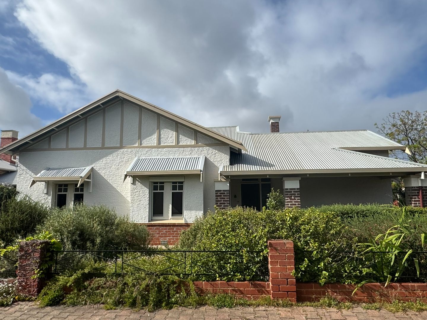 4 bedrooms House in 27 Carter Street THORNGATE SA, 5082