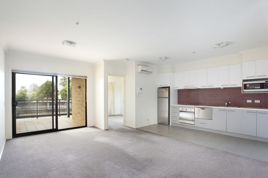 2 bedrooms Apartment / Unit / Flat in 128/115 Neerim Road GLEN HUNTLY VIC, 3163