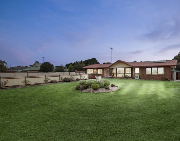 21 Earl Crescent, Bannockburn VIC 3331