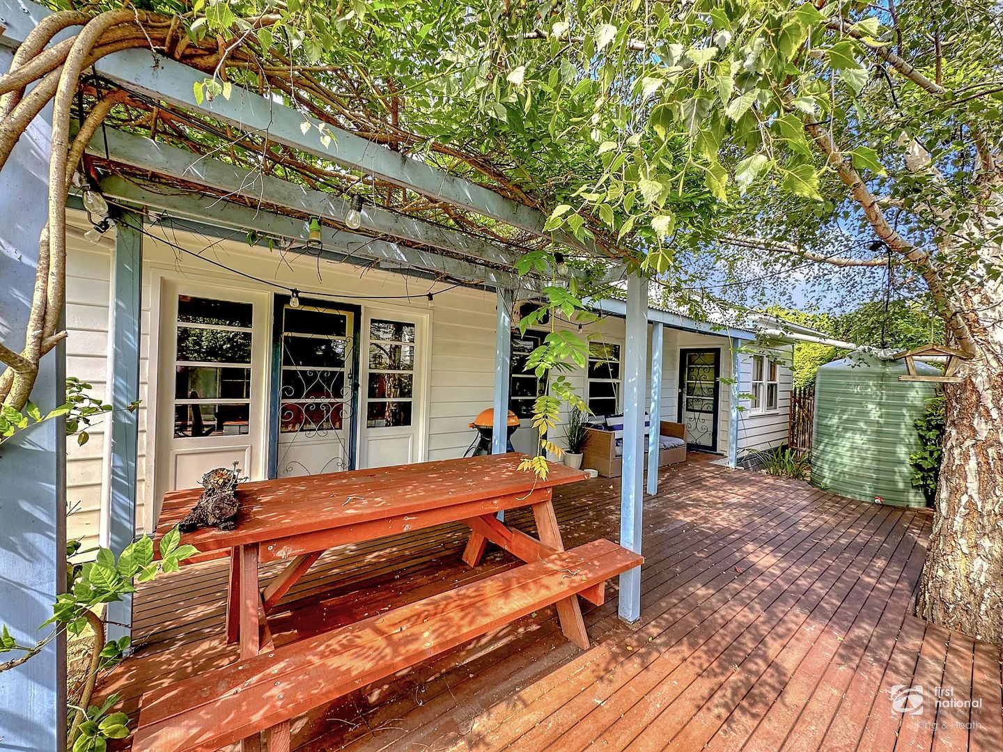 4 McCulloch Street, Bairnsdale VIC 3875 Domain