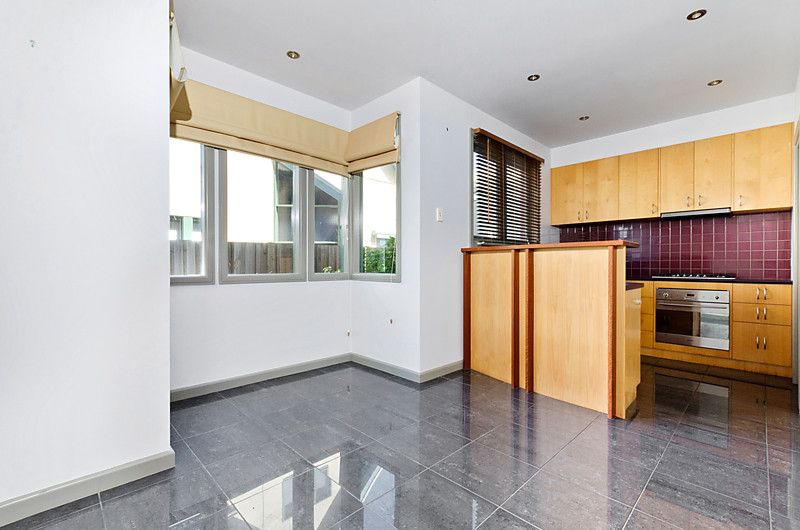 4/5-7 Victoria Street, Rippleside VIC 3215, Image 2