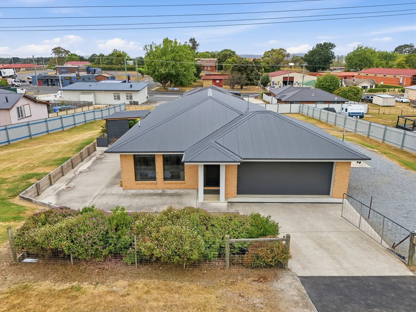 52 Douglas Street, Beaconsfield TAS 7270