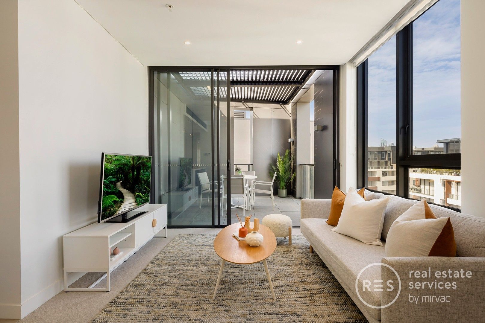 3 bedrooms Apartment / Unit / Flat in 805/1 Cullen Close FOREST LODGE NSW, 2037