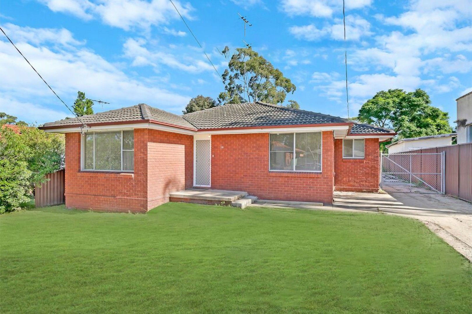 3 bedrooms House in 28 Cobham Street KINGS PARK NSW, 2148