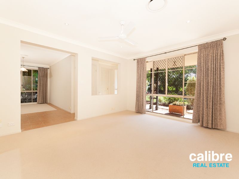 12 Makepeace Place, Bellbowrie QLD 4070, Image 2
