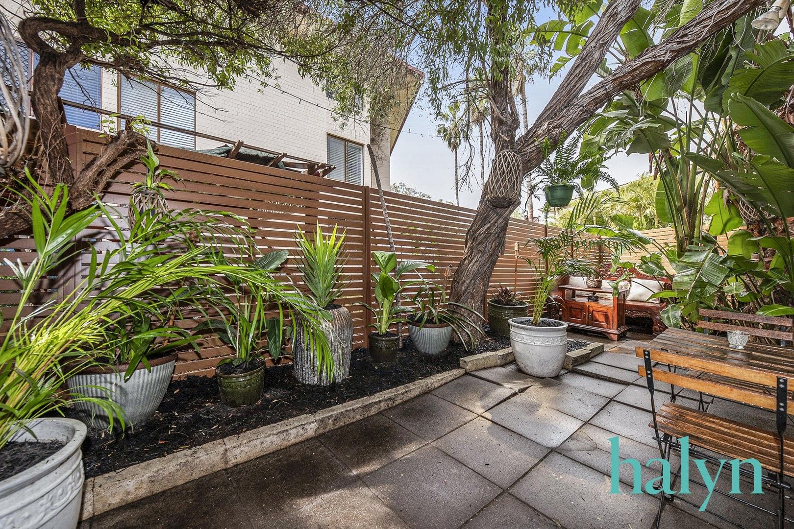 1 bedrooms Apartment / Unit / Flat in 13B/19 Herdsman Parade WEMBLEY WA, 6014