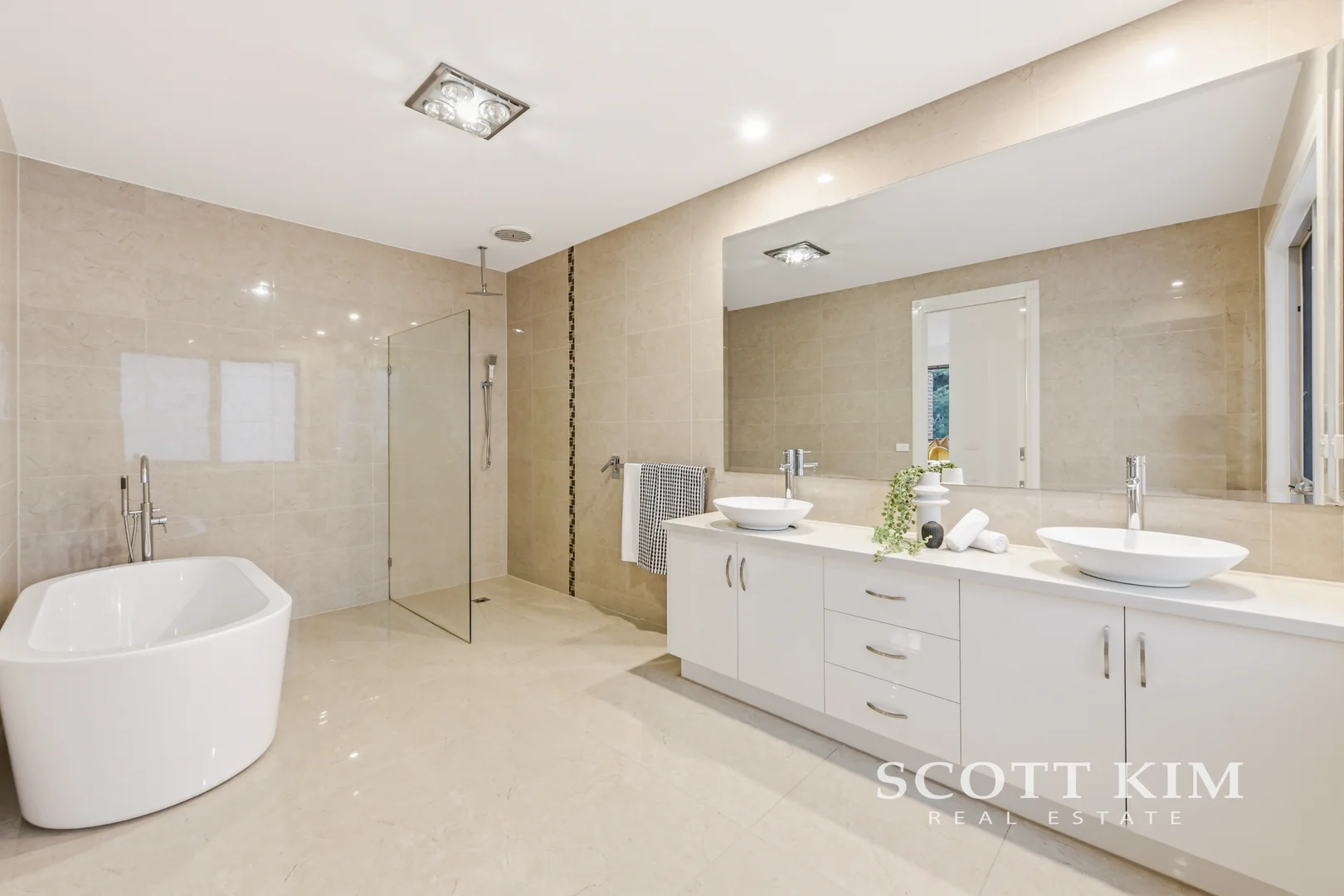 Additional image 13 of 15 Greenways Road, Glen Waverley VIC 3150