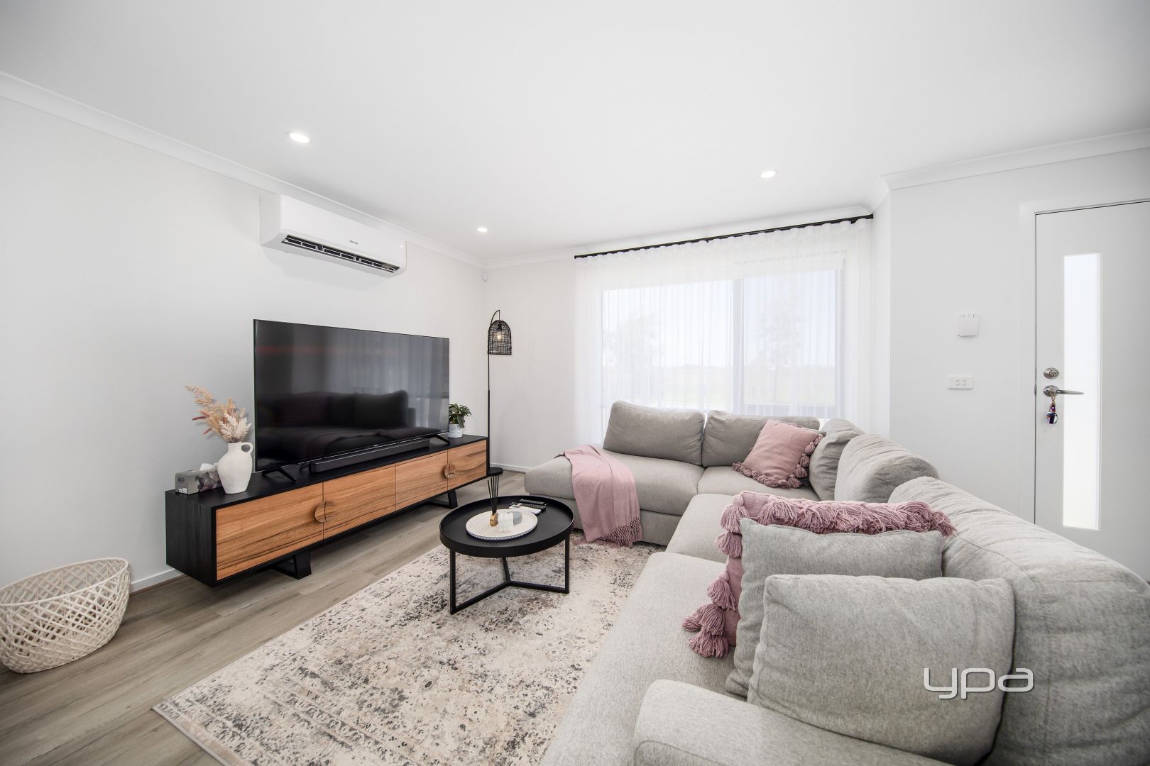 40 Greaves Avenue, Deanside VIC 3336, Image 1