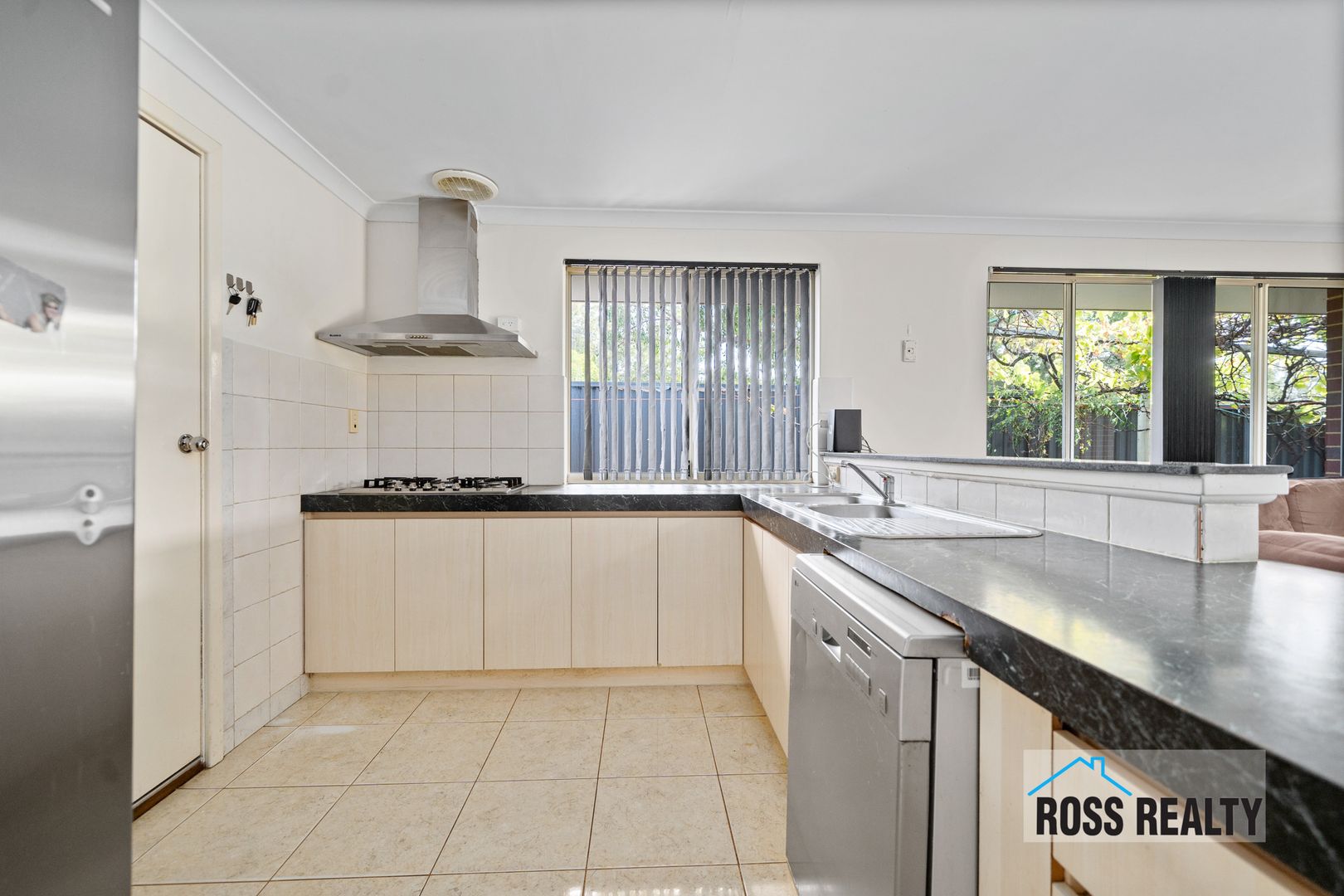 16 Bosberry Retreat, Mirrabooka WA 6061, Image 1