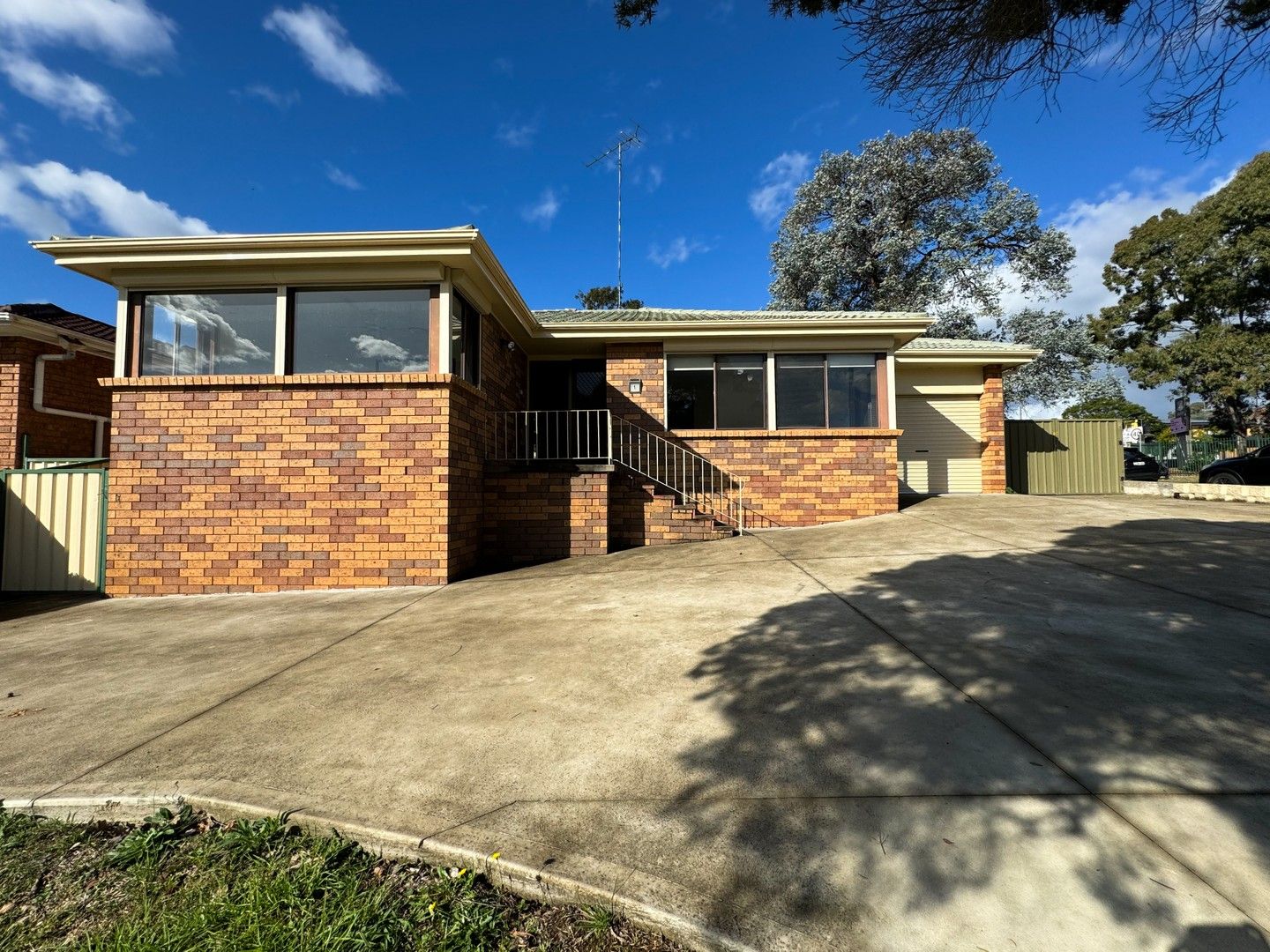 1 Miggs Place, Ambarvale NSW 2560, Image 0