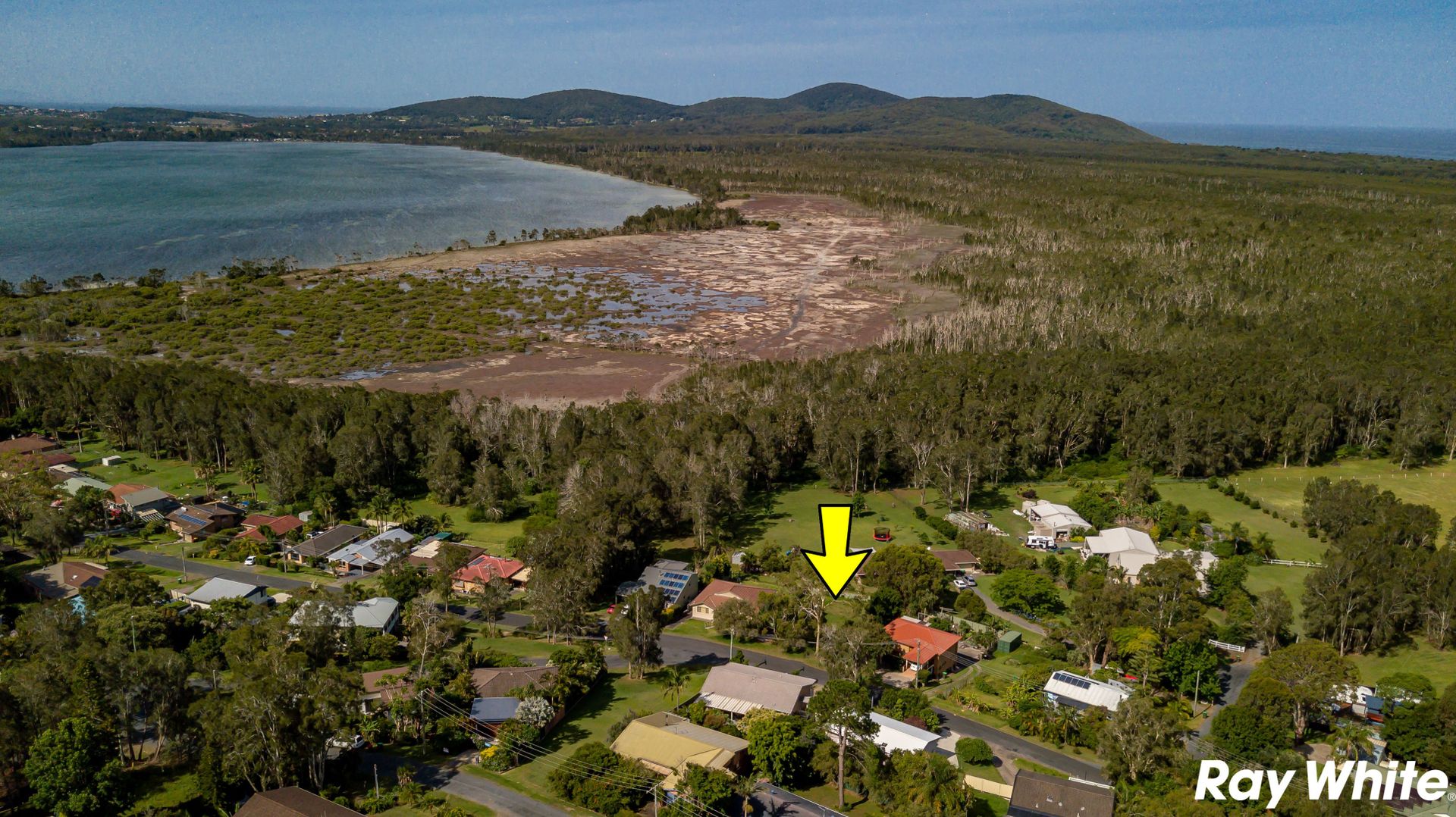 80 Seabreeze Parade, Green Point NSW 2428, Image 2