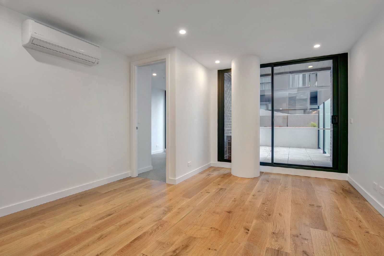 1 bedrooms Apartment / Unit / Flat in 214/15-31 Batman Street WEST MELBOURNE VIC, 3003