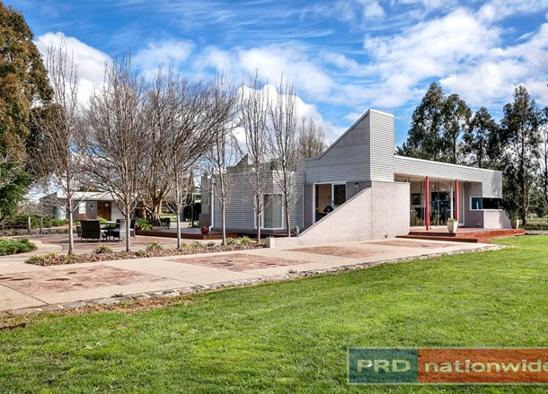 221 Brays Road, Cambrian Hill VIC 3352