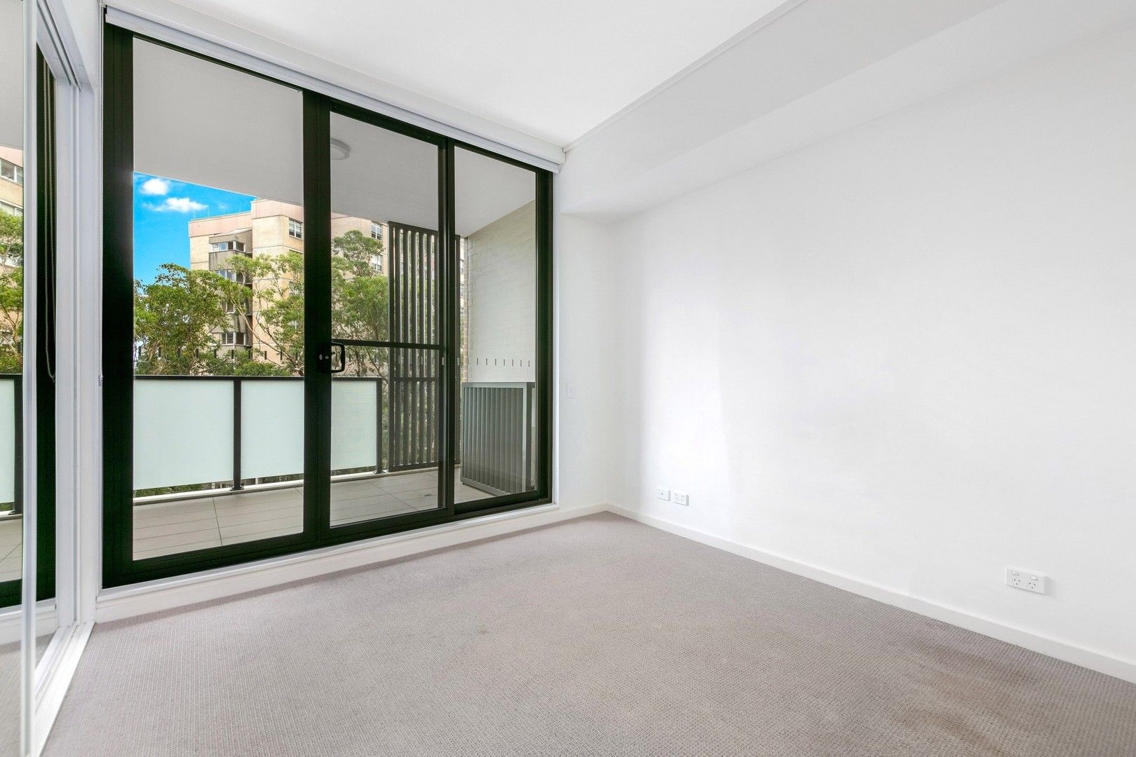 1 bedrooms Apartment / Unit / Flat in 504/7 Washington Ave RIVERWOOD NSW, 2210