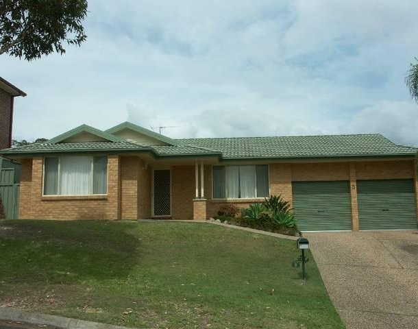 5 Defender Close, Marmong Point NSW 2284
