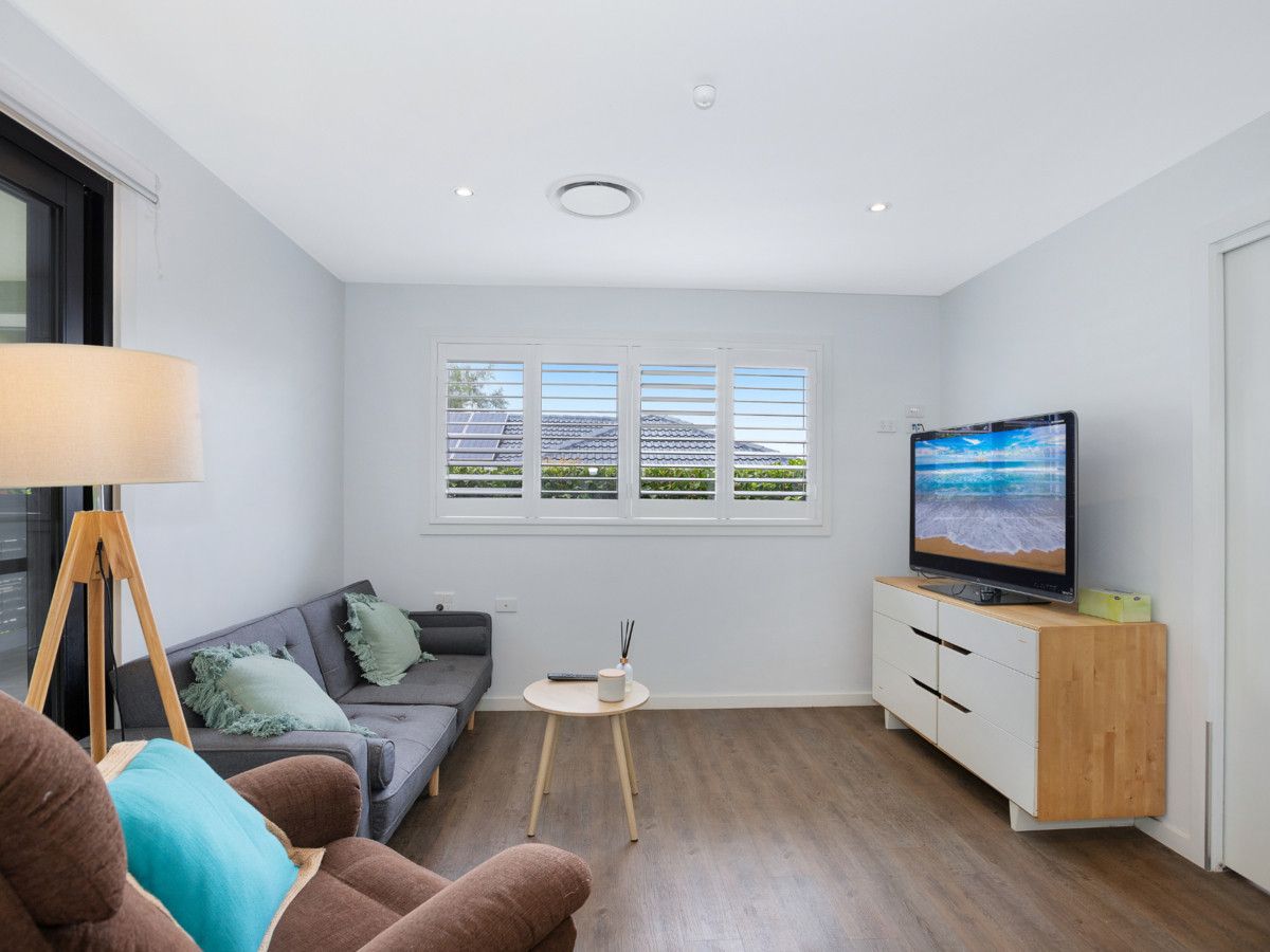 1 bedrooms Apartment / Unit / Flat in 6a Gwandalan Crescent BEROWRA NSW, 2081