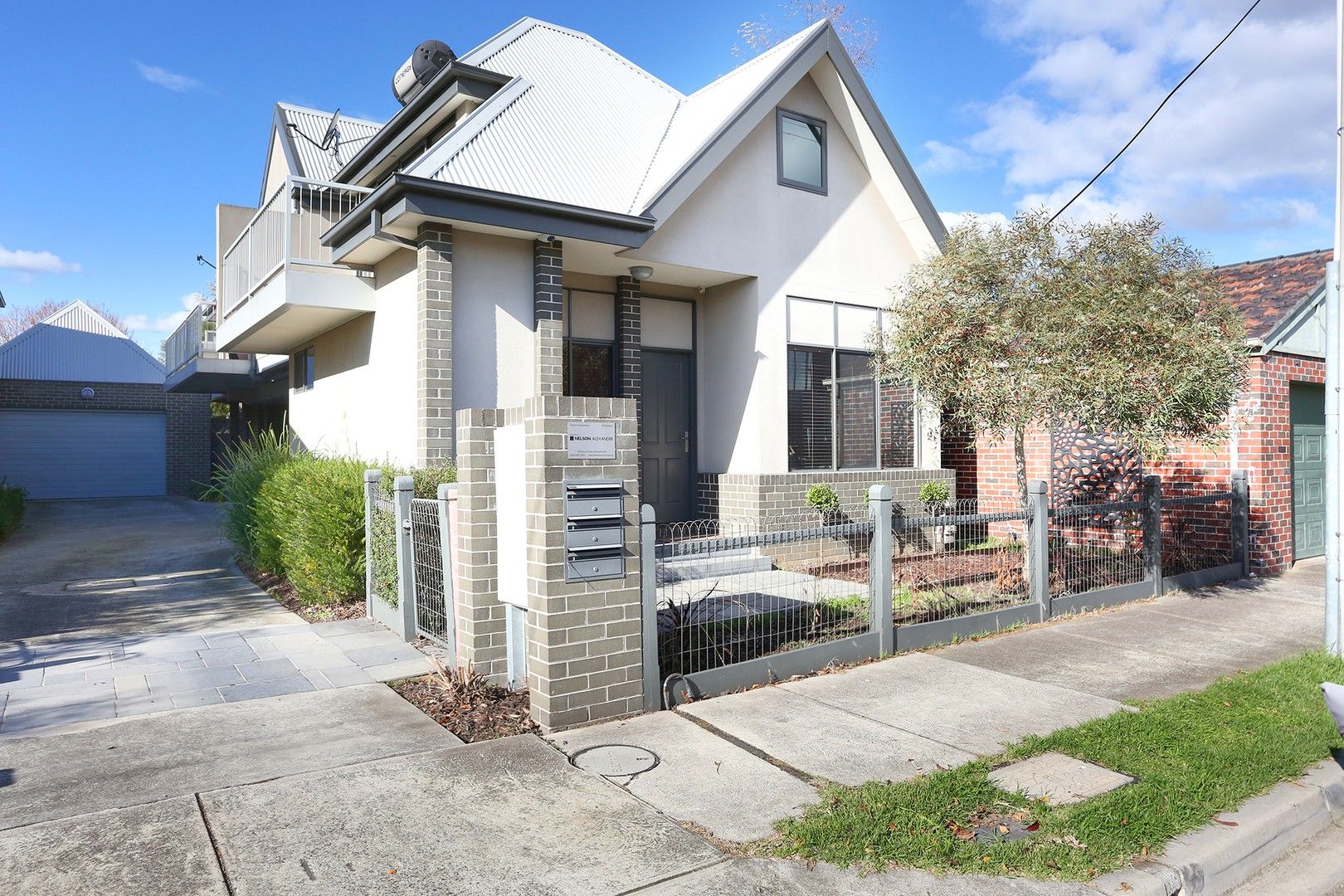 2 bedrooms Townhouse in 1/2 Northcote Street NORTHCOTE VIC, 3070