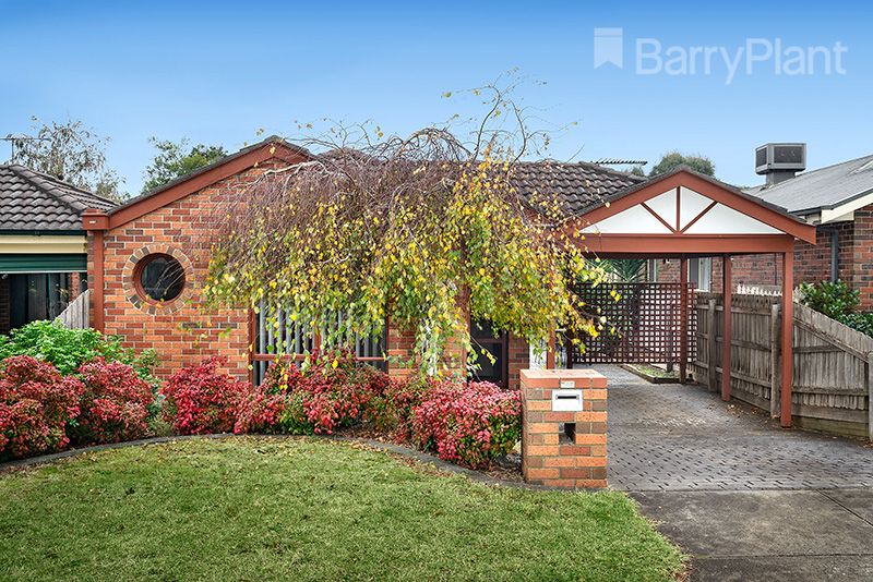 33 Coowarra Way, Berwick VIC 3806, Image 0