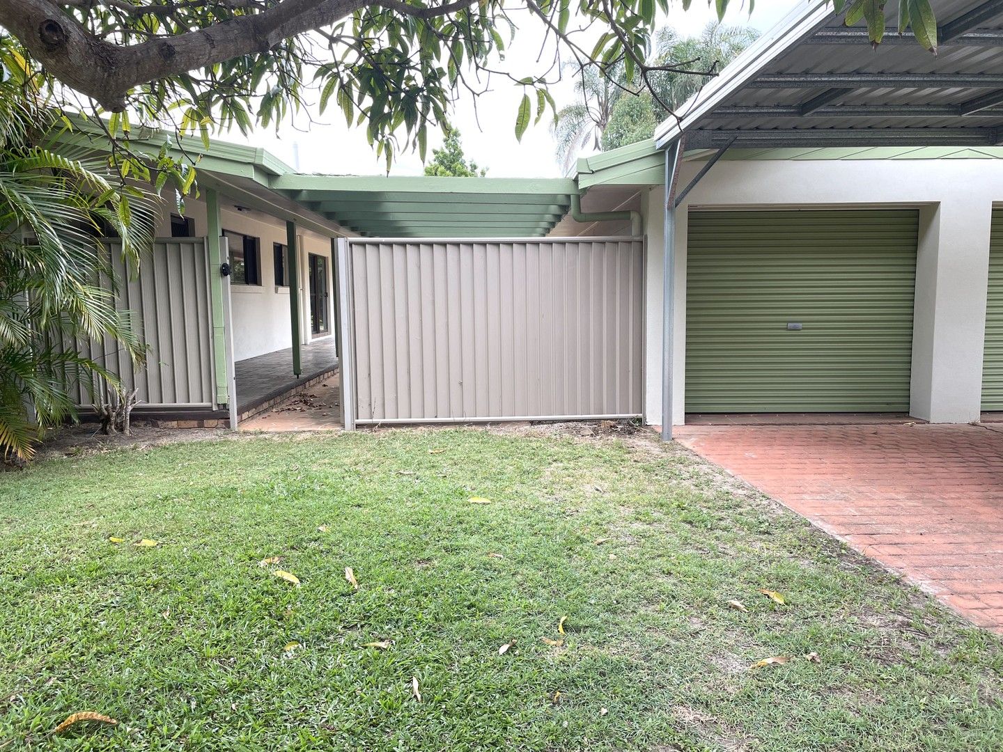 3 bedrooms House in 10 Banksia Street BELLARA QLD, 4507