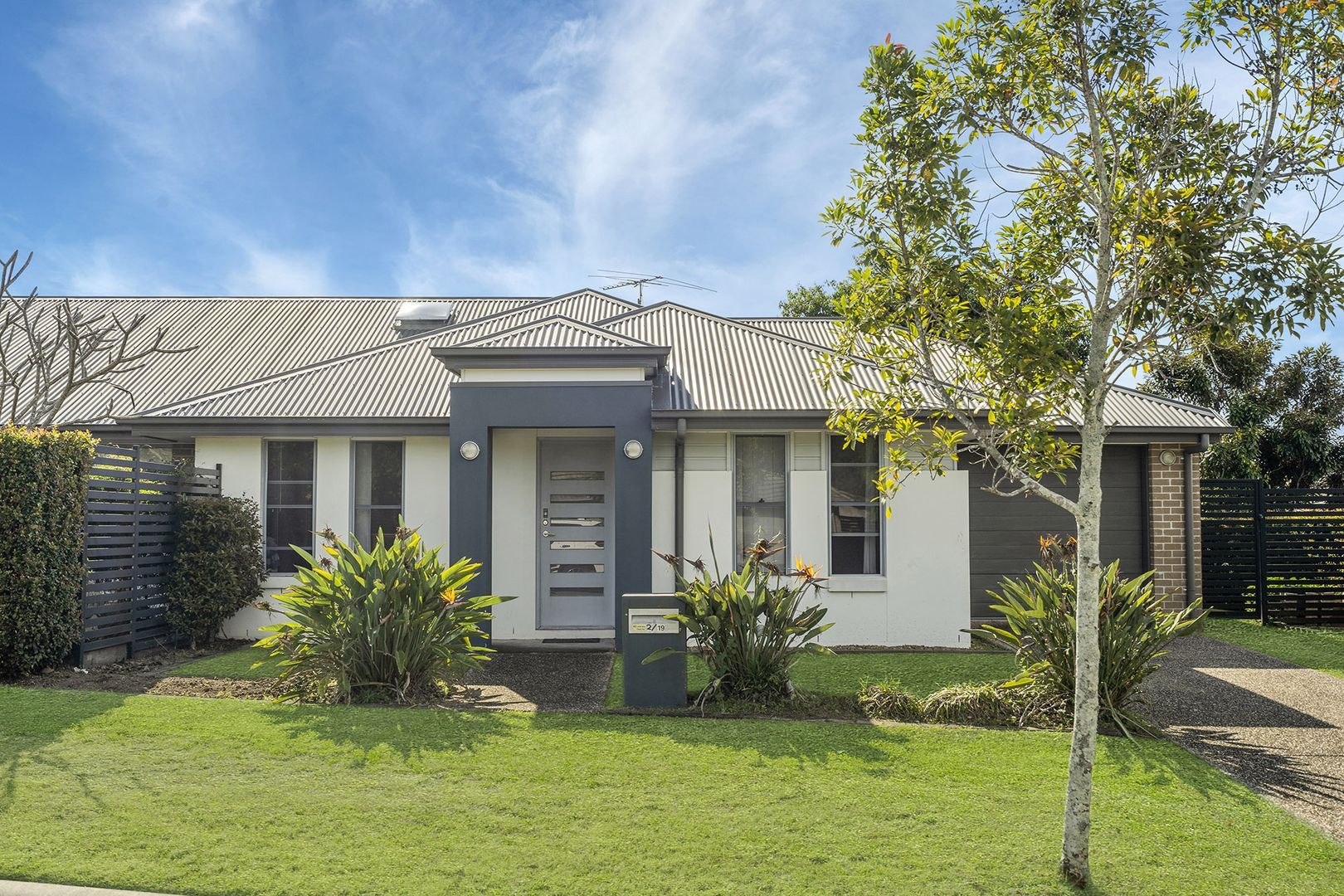 2/19 Pepper Tree Drive, Holmview QLD 4207, Image 0