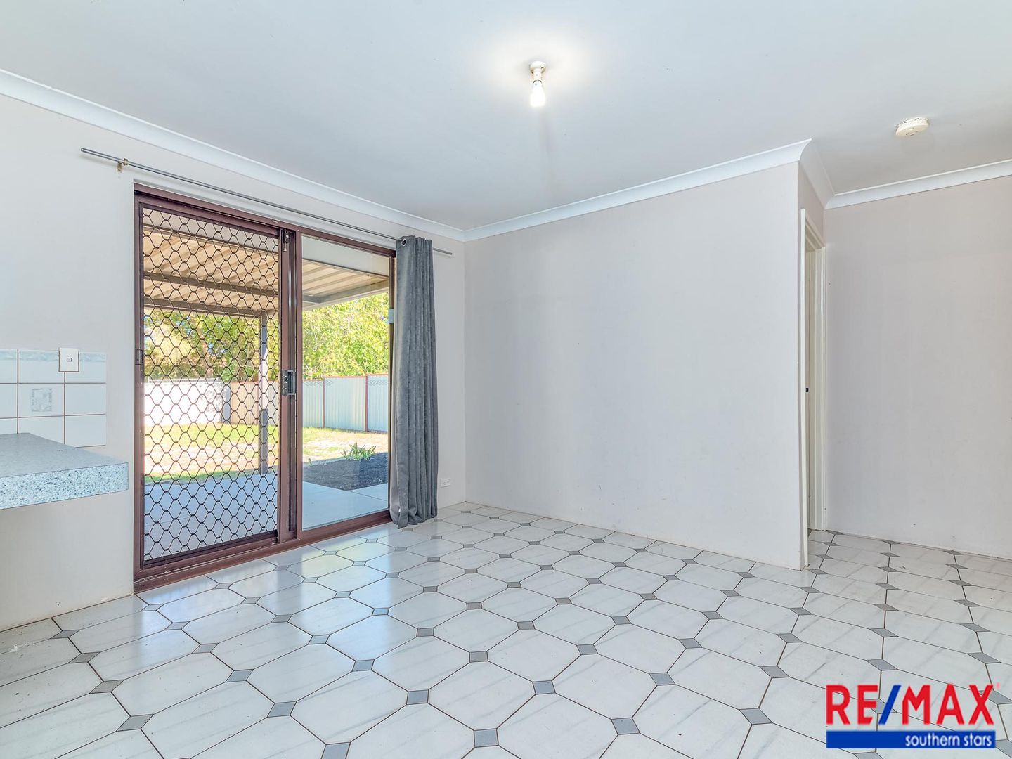 4 Bandicoot Place, Brookdale WA 6112, Image 2