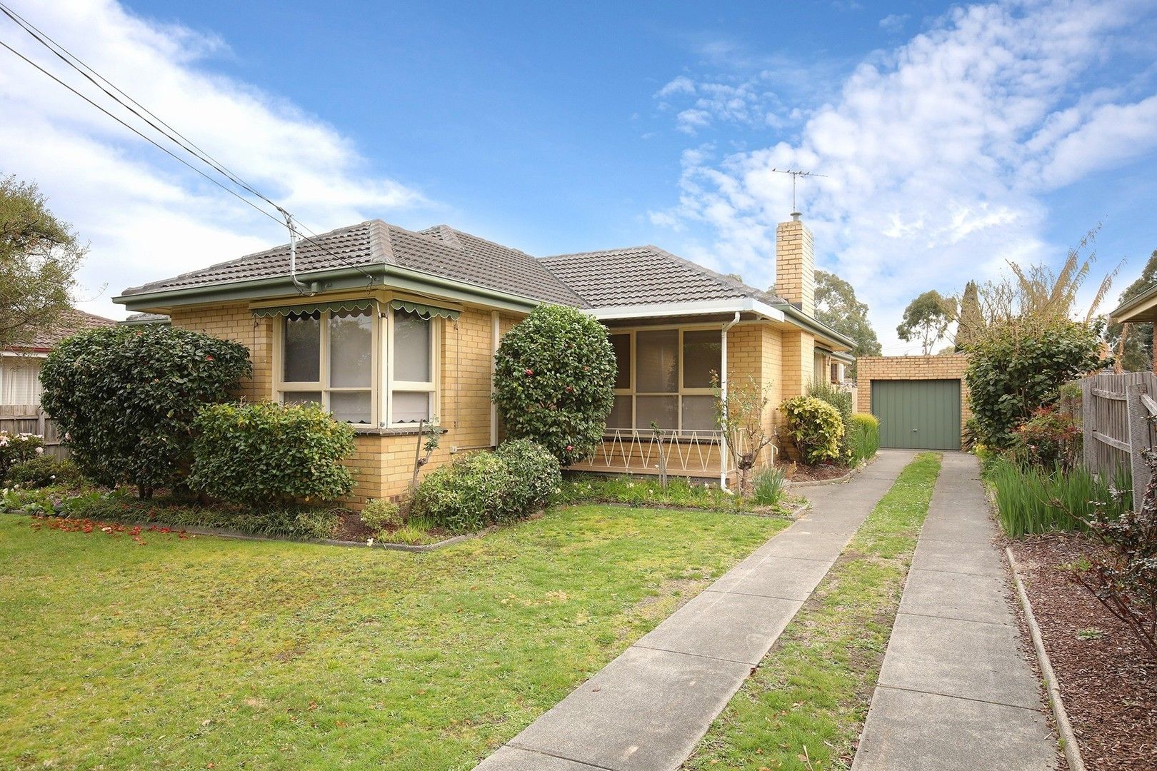 21 Juniper Ave, Glen Waverley VIC 3150 House For Rent Domain