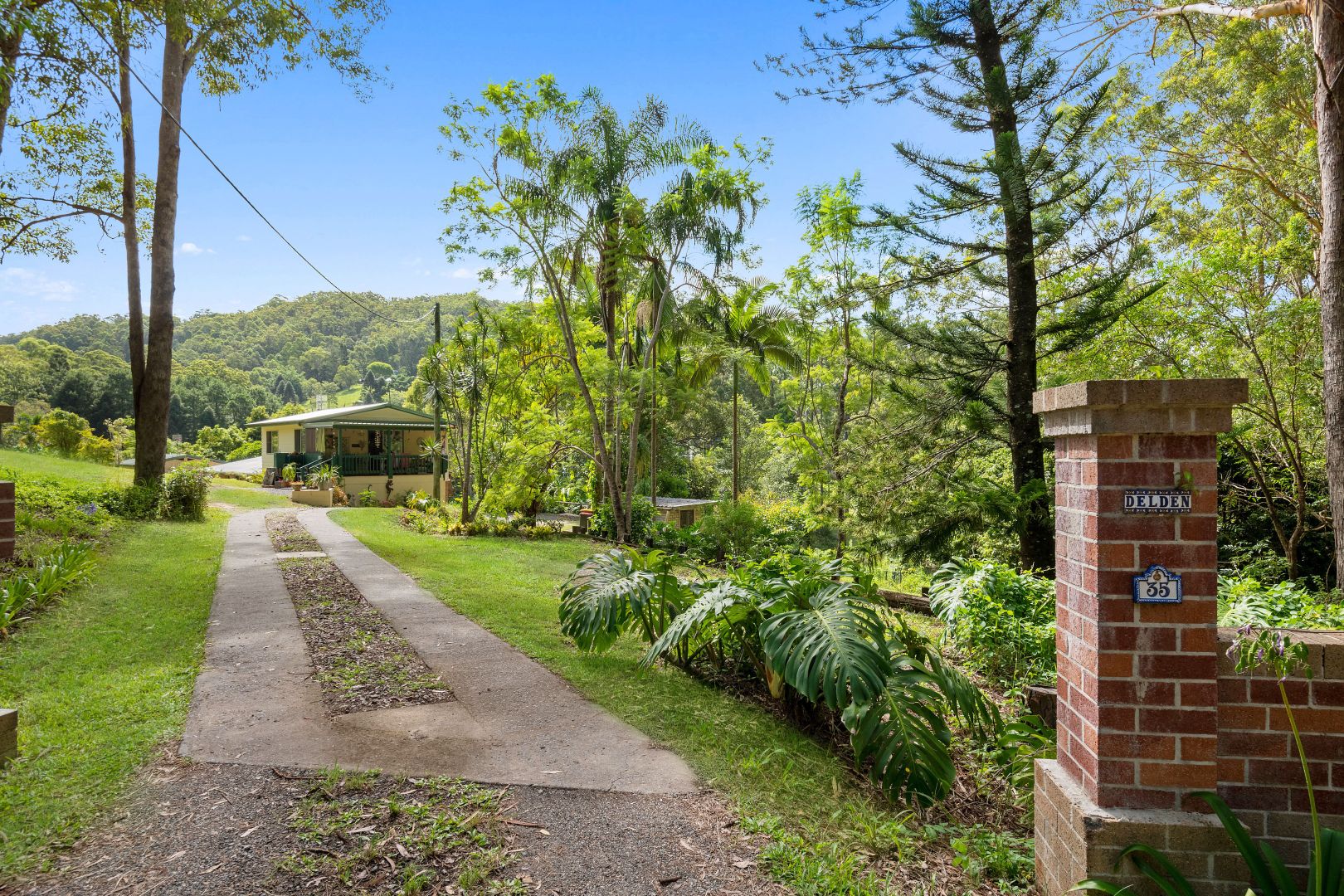 35 Isambert Road, Glenview QLD 4553, Image 1