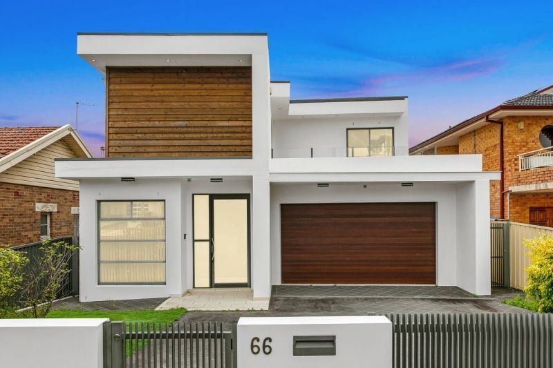 5 bedrooms House in 66 Kimberley Road HURSTVILLE NSW, 2220