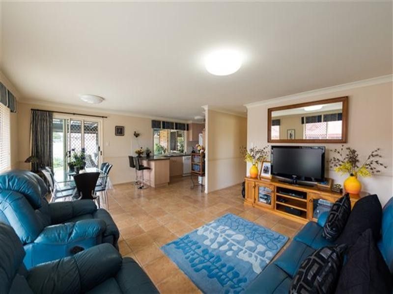 25 Mengel Court, Middle Ridge QLD 4350, Image 2